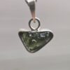 Dije en plata 9.25 con moldavita natural