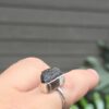 Anillo en plata 9.25 con moldavita natural