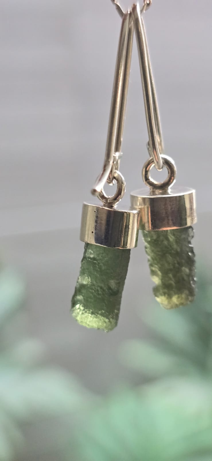 IMG-20250521-WA0023 Aretes en plata 925 con moldavita natural