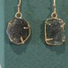 Aretes en oro de 14 quilates con Moldavita natural
