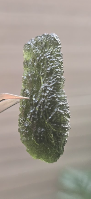 Moldavita auténtica en bruto de gran formato | Pieza única