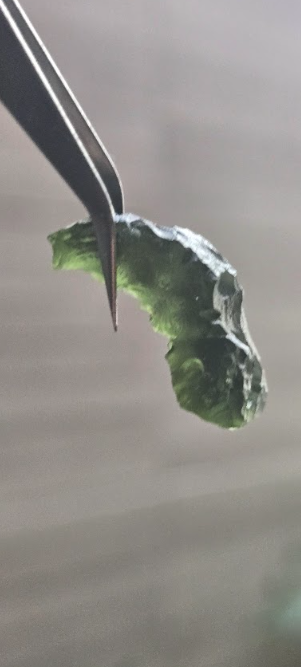 Moldavita auténtica en bruto de gran formato | Pieza única