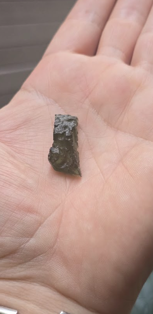 Moldavita auténtica en bruto de gran formato | Pieza única