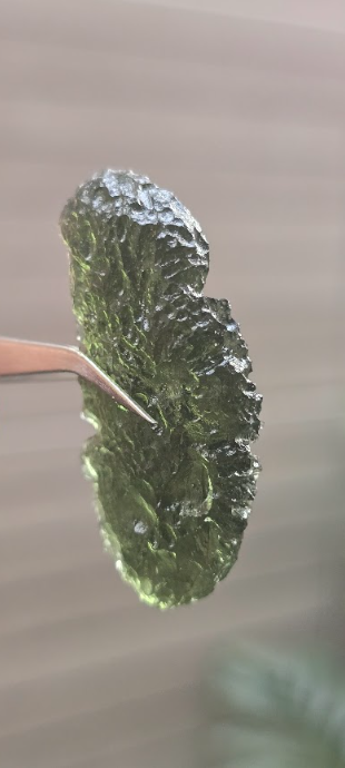 Moldavita auténtica en bruto de gran formato | Pieza única