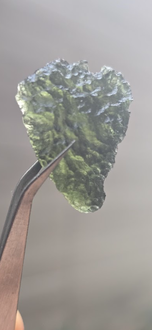 Moldavita auténtica en bruto de gran formato | Pieza única