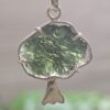 Dije en plata 9.25 con moldavita natural
