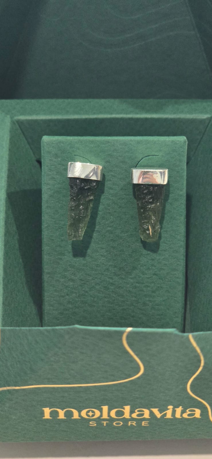 Aretes en plata 9.25 con moldavita natural