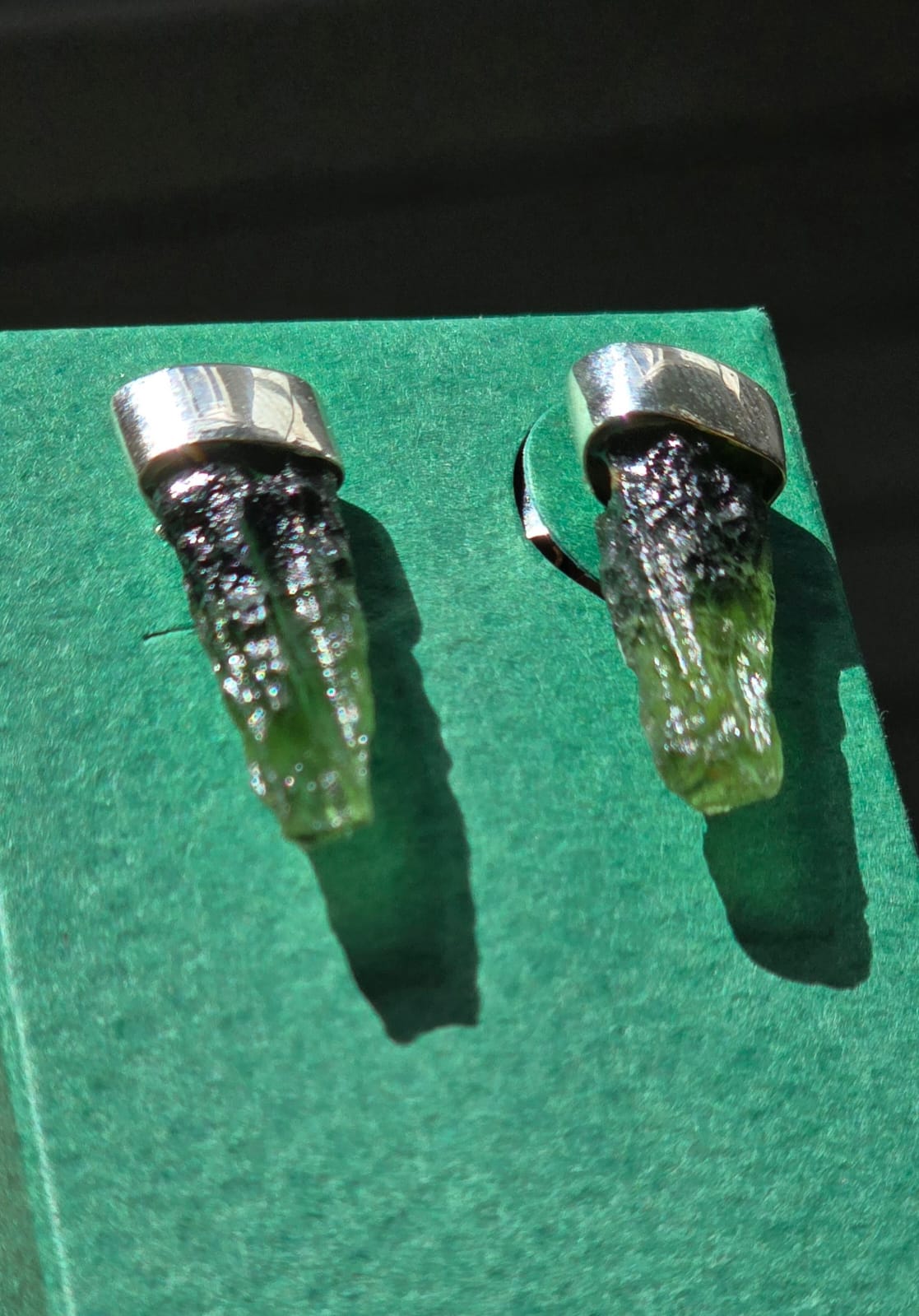 Aretes en plata 9.25 con moldavita natural