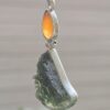 Dije en plata 9.25 con moldavita natural y opalo