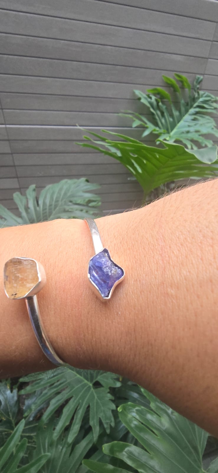 Pulsera en plata 9.25 con tanzanita + topacio dorado