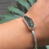 Pulsera en plata 9.25 con moldavita natural