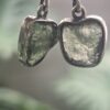 Aretes en plata 9.25 con moldavita natural