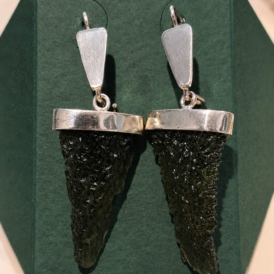 Aretes en plata 9.25 con moldavita natural