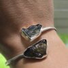 Pulsera en plata 9.25 con moldavita natural