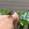 Anillo en plata 9.25 con moldavita natural