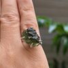 Anillo en plata 9.25 con moldavita natural