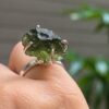 Anillo en plata 9.25 con moldavita natural